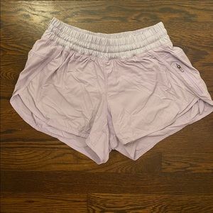 Lululemon Short Tracker V 4”